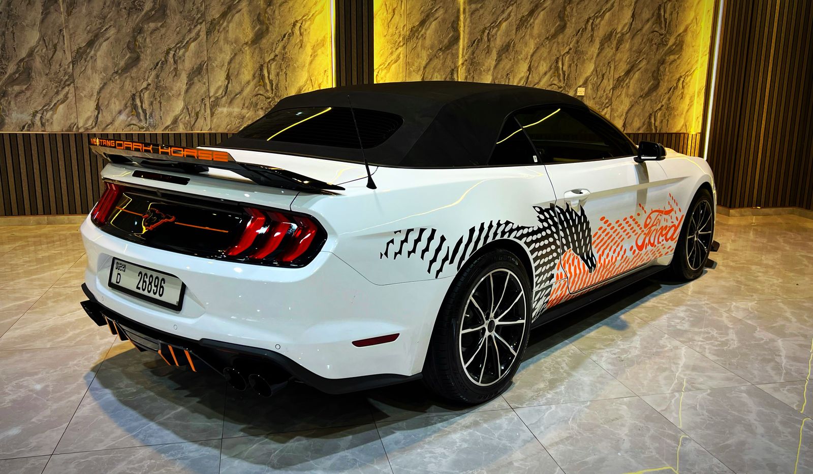 Mustang Dark Horse kit
