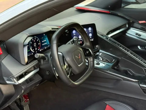 Corvette C8 Stingray R