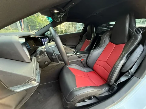 Corvette C8 Stingray R