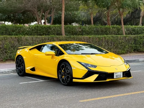  Lamborghini Huracan (Yellow)